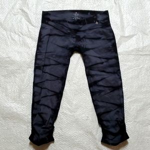 Nux Tye Dyed Capri Leggings